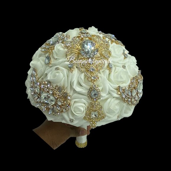 Ivory Real Touch Foam Roses - Picture 2 of 2